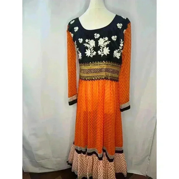 Vintage floor length semi stitched boho dress - Picture 7 of 9